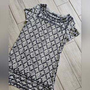 ⭐️4/$10-Navy and White Patterned Women's Dress